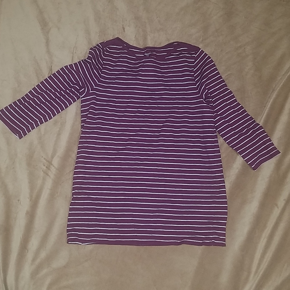 Dress shirt with quarter sleeves